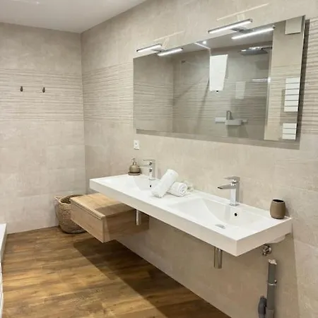 アパート Les Pensees D'anne & Marie 2/4 Personnes