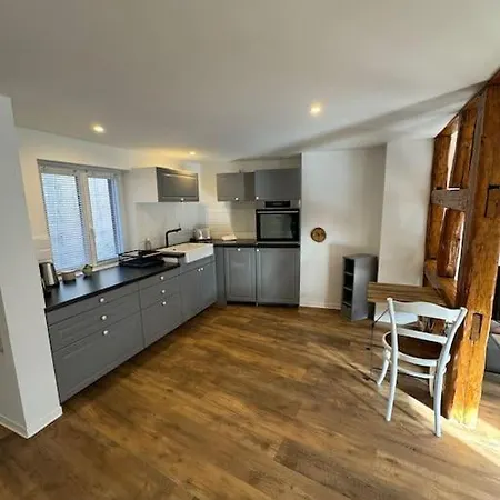 Les Pensees D'anne & Marie 2/4 Personnes エーグイスハイム